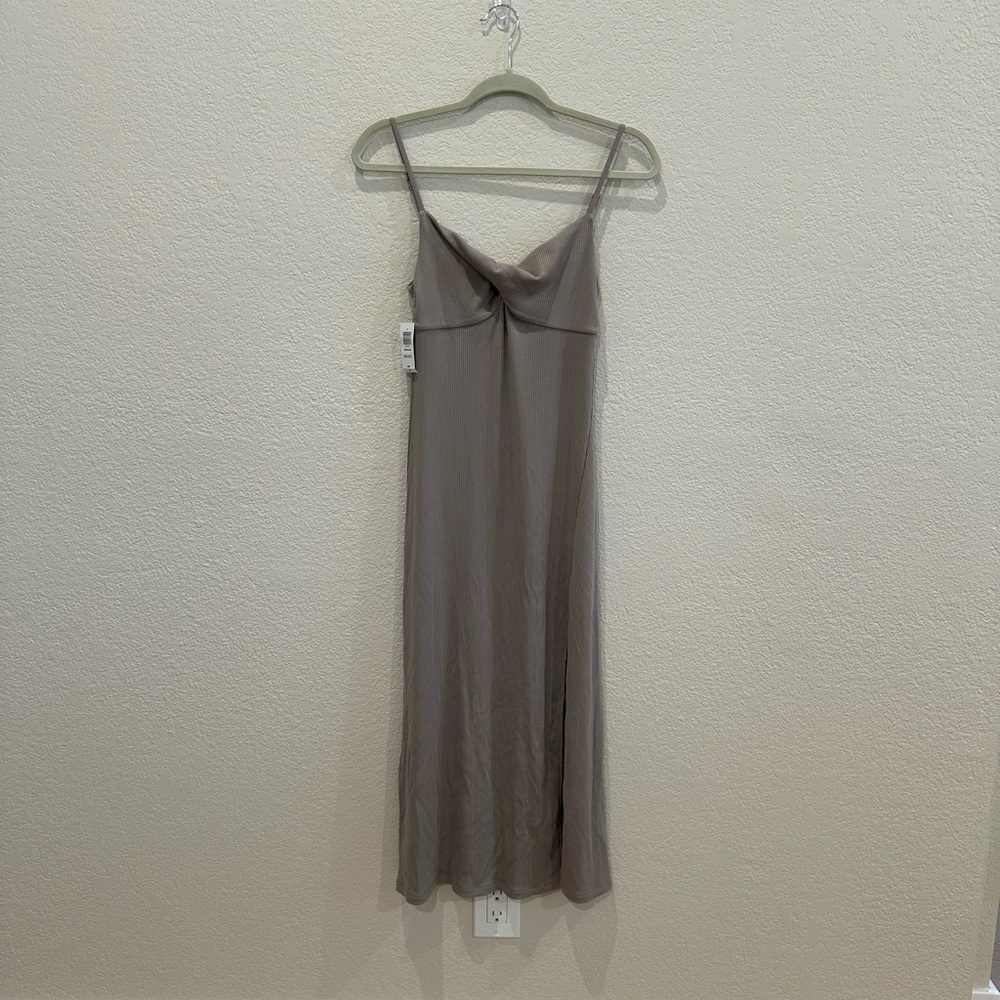 Aritzia Wilfred Meridian Bodycon Dress